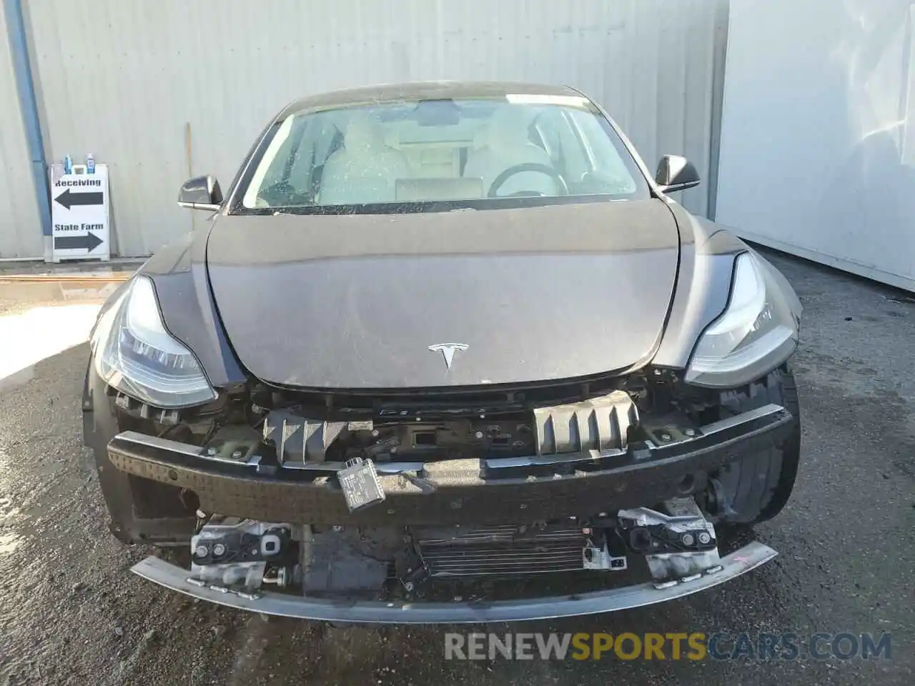 5 Photograph of a damaged car 5YJ3E1EB4KF390829 TESLA MODEL 3 2019