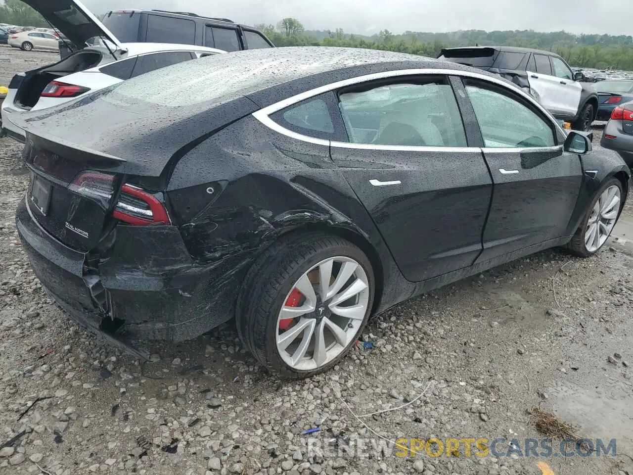 3 Photograph of a damaged car 5YJ3E1EB4KF407063 TESLA MODEL 3 2019