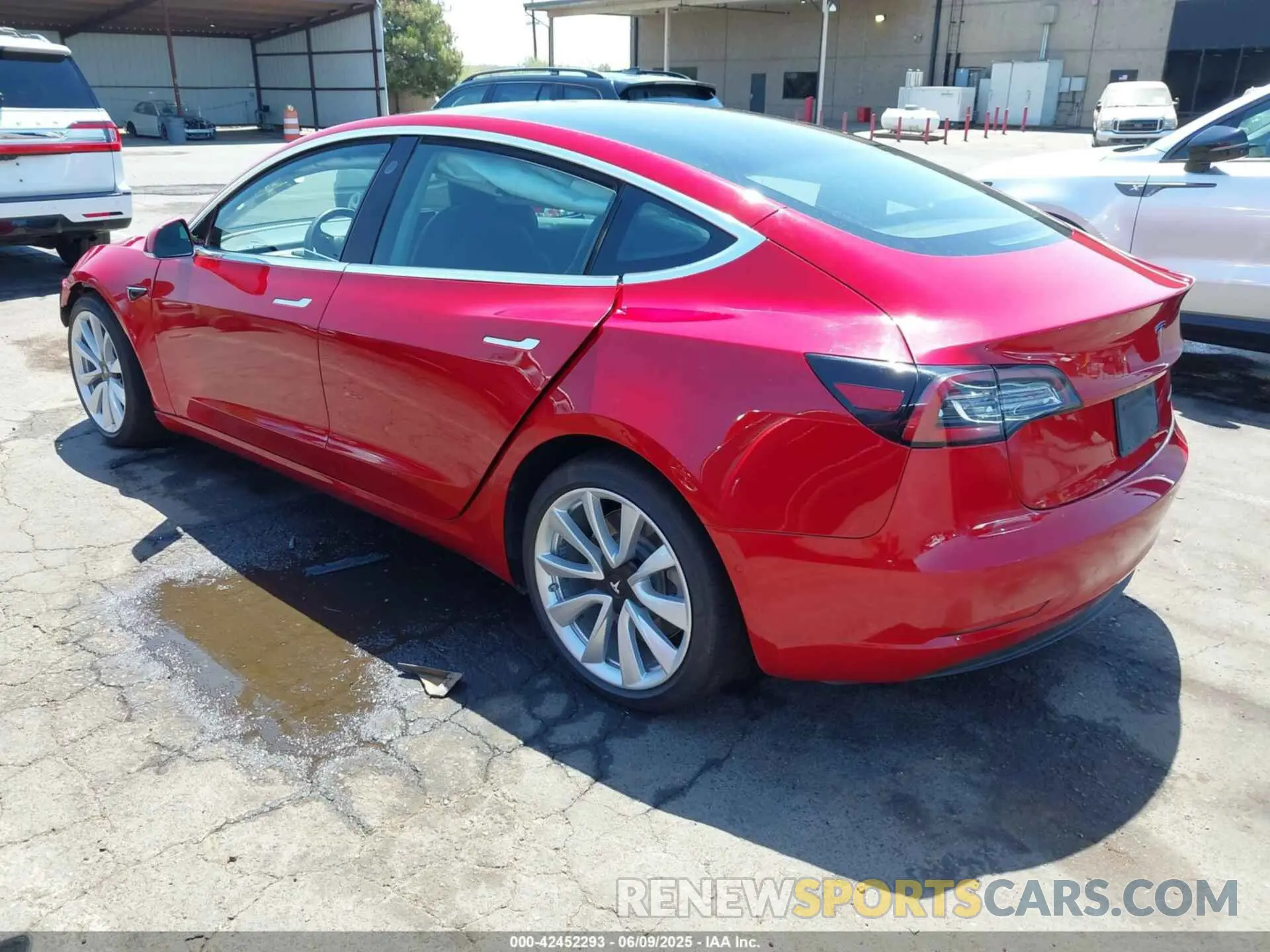 3 Photograph of a damaged car 5YJ3E1EB4KF418578 TESLA MODEL 3 2019