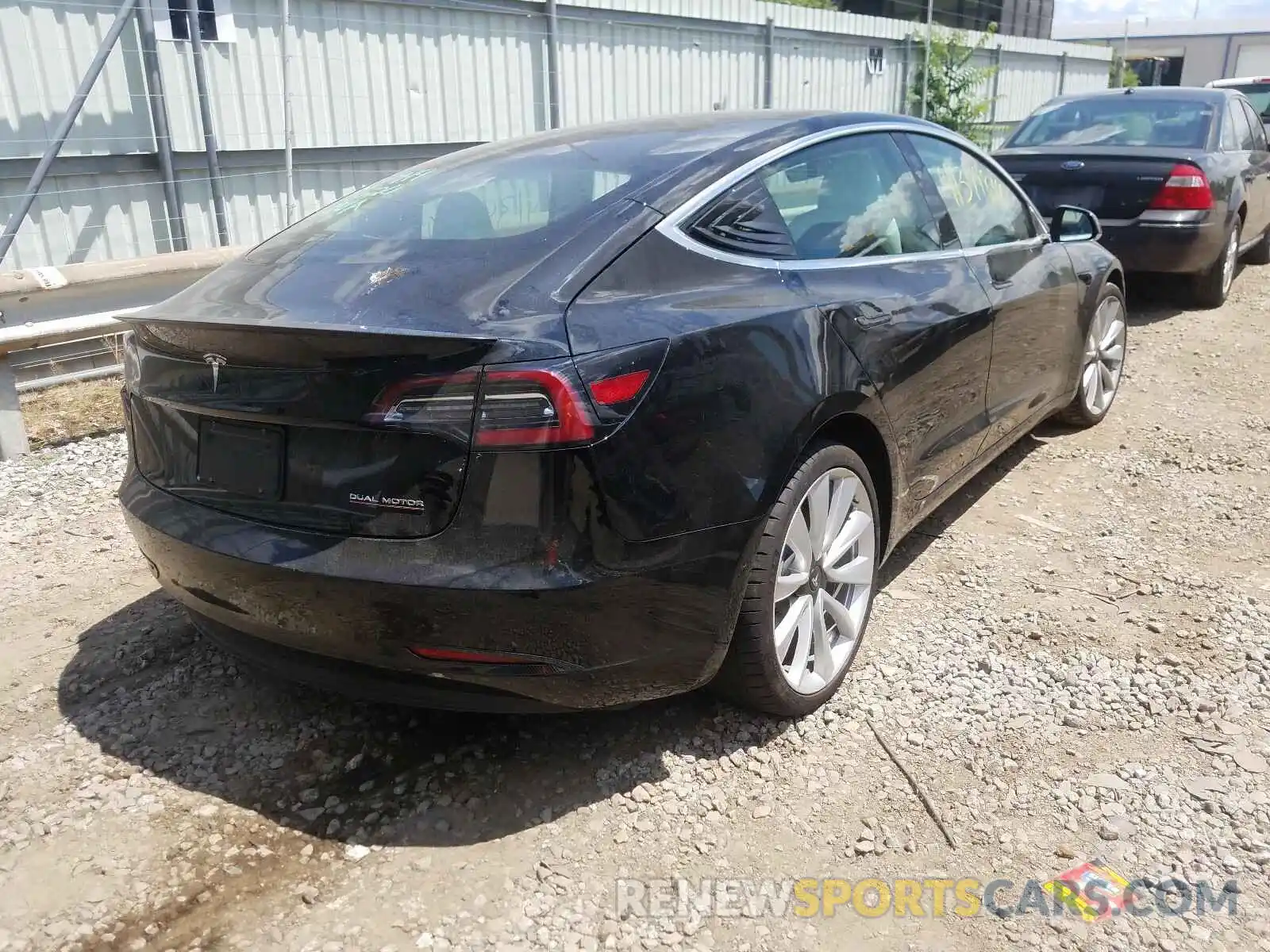 4 Photograph of a damaged car 5YJ3E1EB4KF422081 TESLA MODEL 3 2019