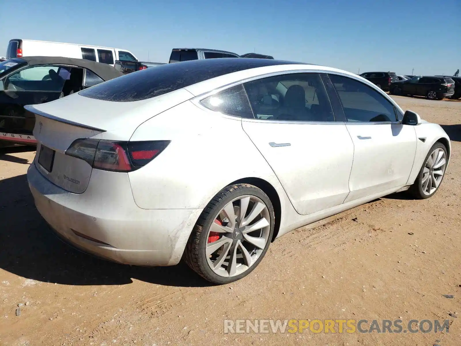 4 Photograph of a damaged car 5YJ3E1EB4KF422145 TESLA MODEL 3 2019