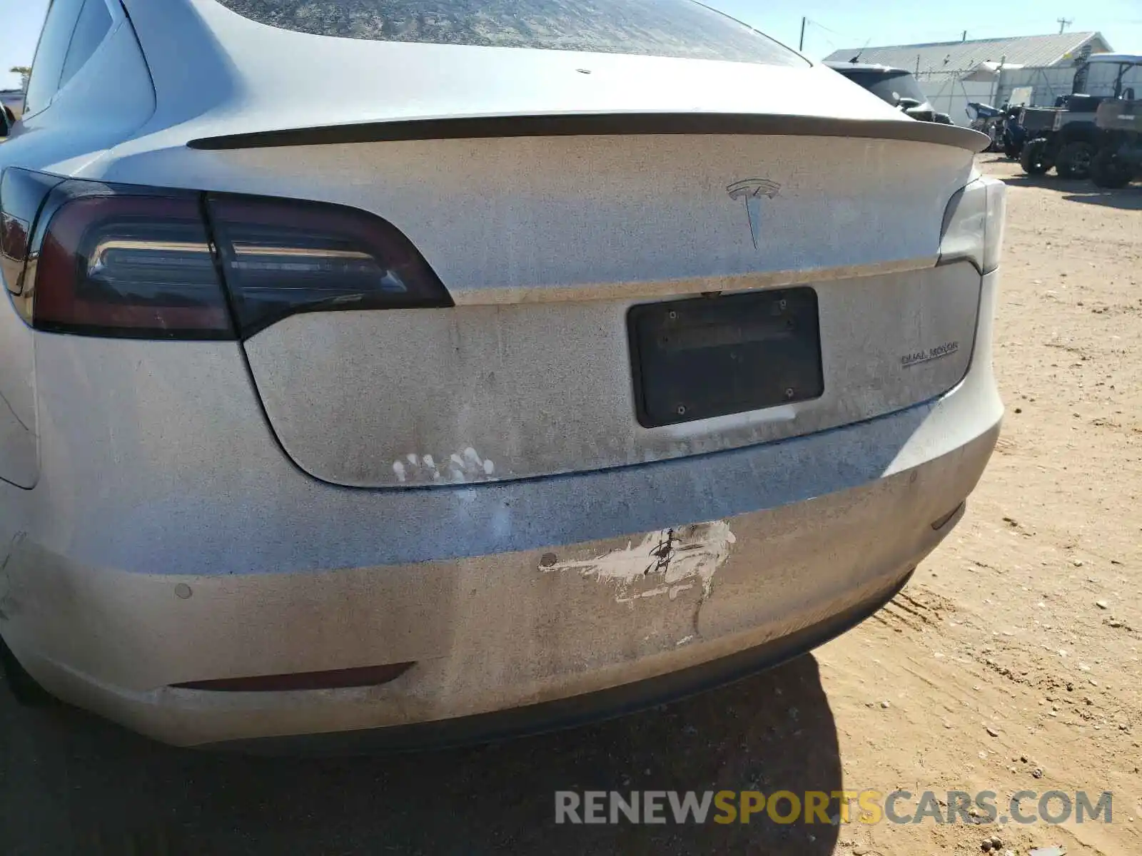 9 Photograph of a damaged car 5YJ3E1EB4KF422145 TESLA MODEL 3 2019