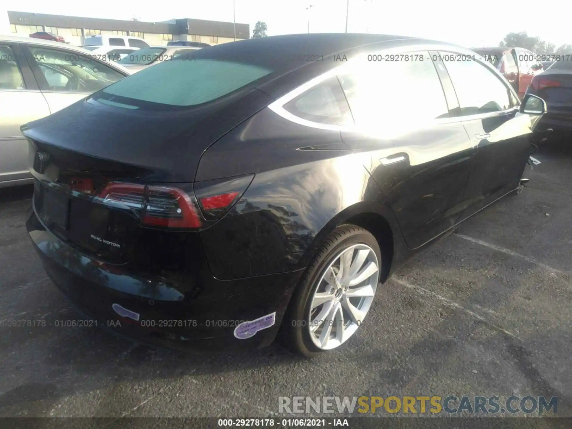 4 Photograph of a damaged car 5YJ3E1EB4KF433646 TESLA MODEL 3 2019