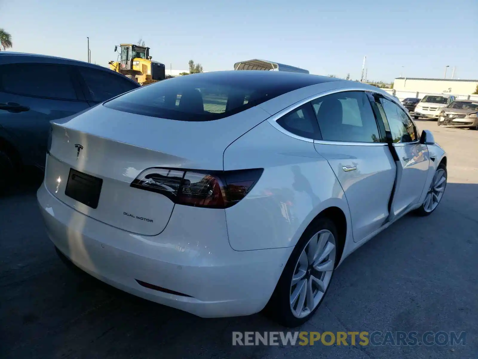 4 Photograph of a damaged car 5YJ3E1EB4KF437518 TESLA MODEL 3 2019