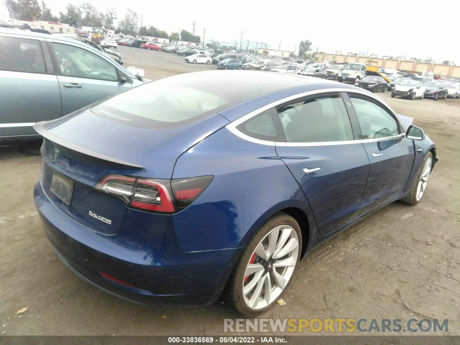 4 Photograph of a damaged car 5YJ3E1EB4KF438345 TESLA MODEL 3 2019