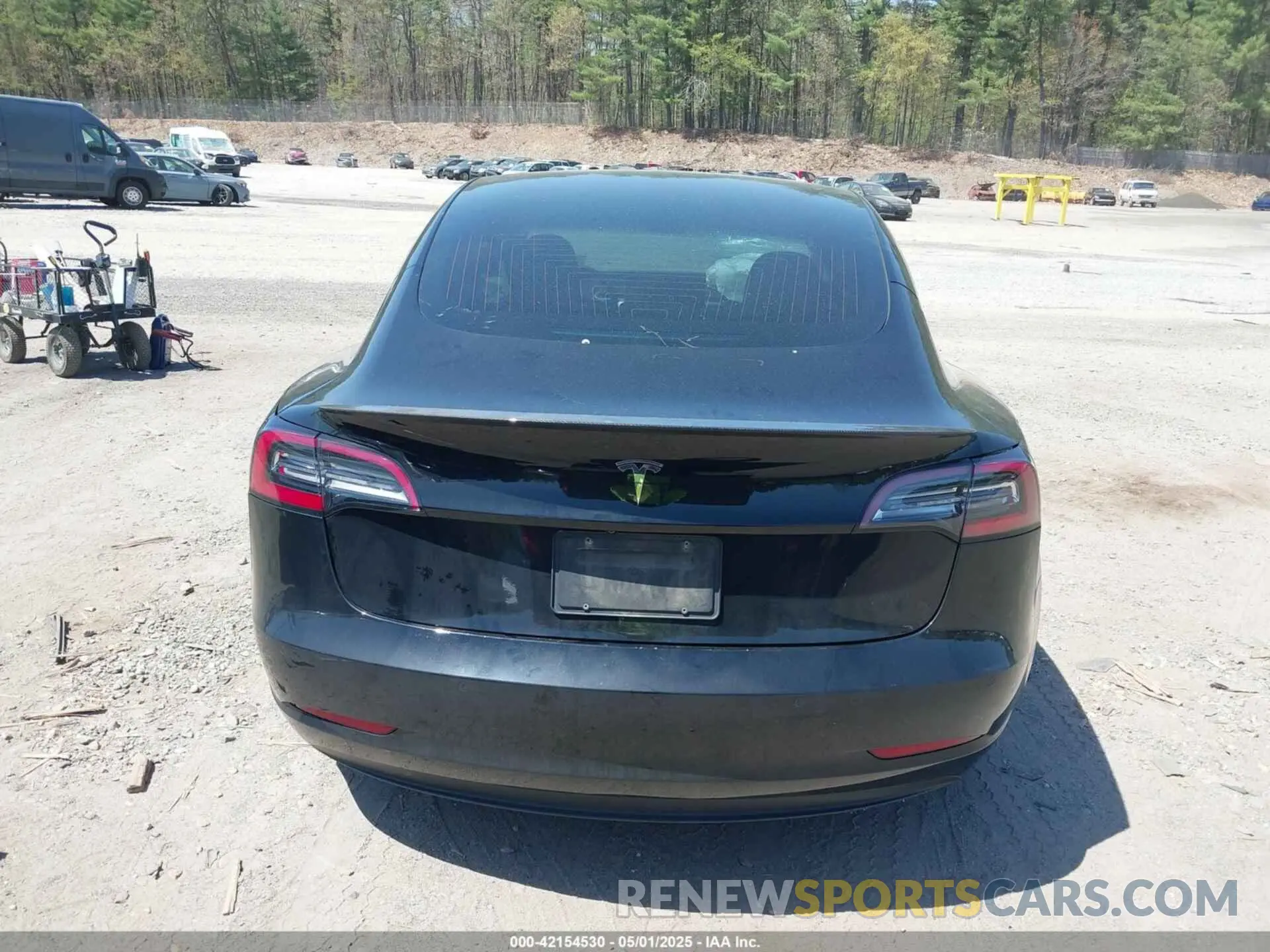 16 Photograph of a damaged car 5YJ3E1EB4KF438846 TESLA MODEL 3 2019