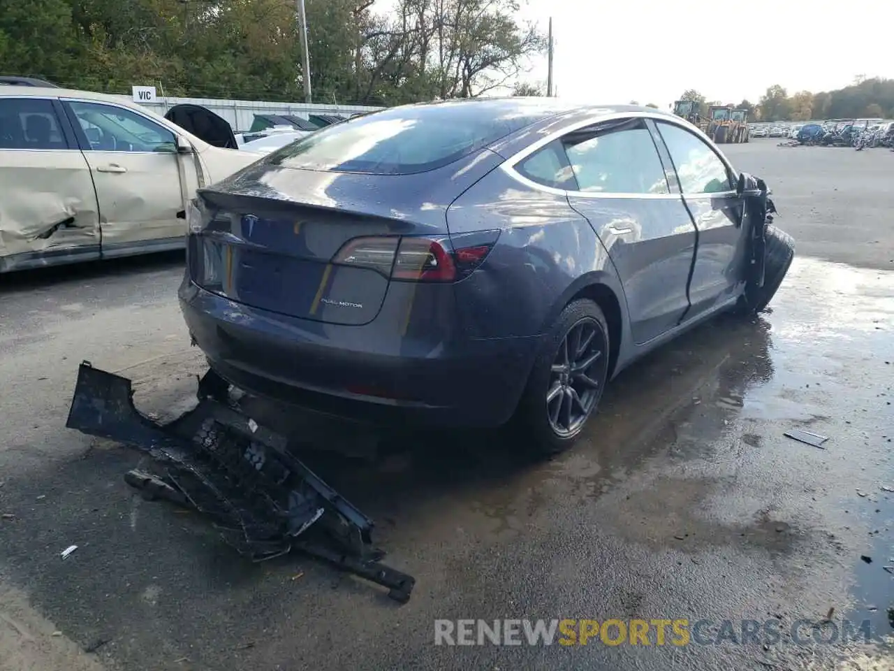 4 Photograph of a damaged car 5YJ3E1EB4KF441973 TESLA MODEL 3 2019