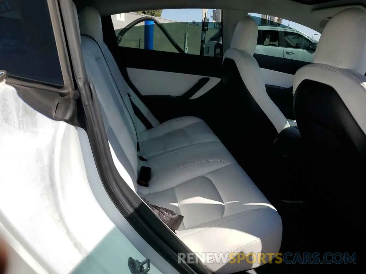11 Photograph of a damaged car 5YJ3E1EB4KF494799 TESLA MODEL 3 2019