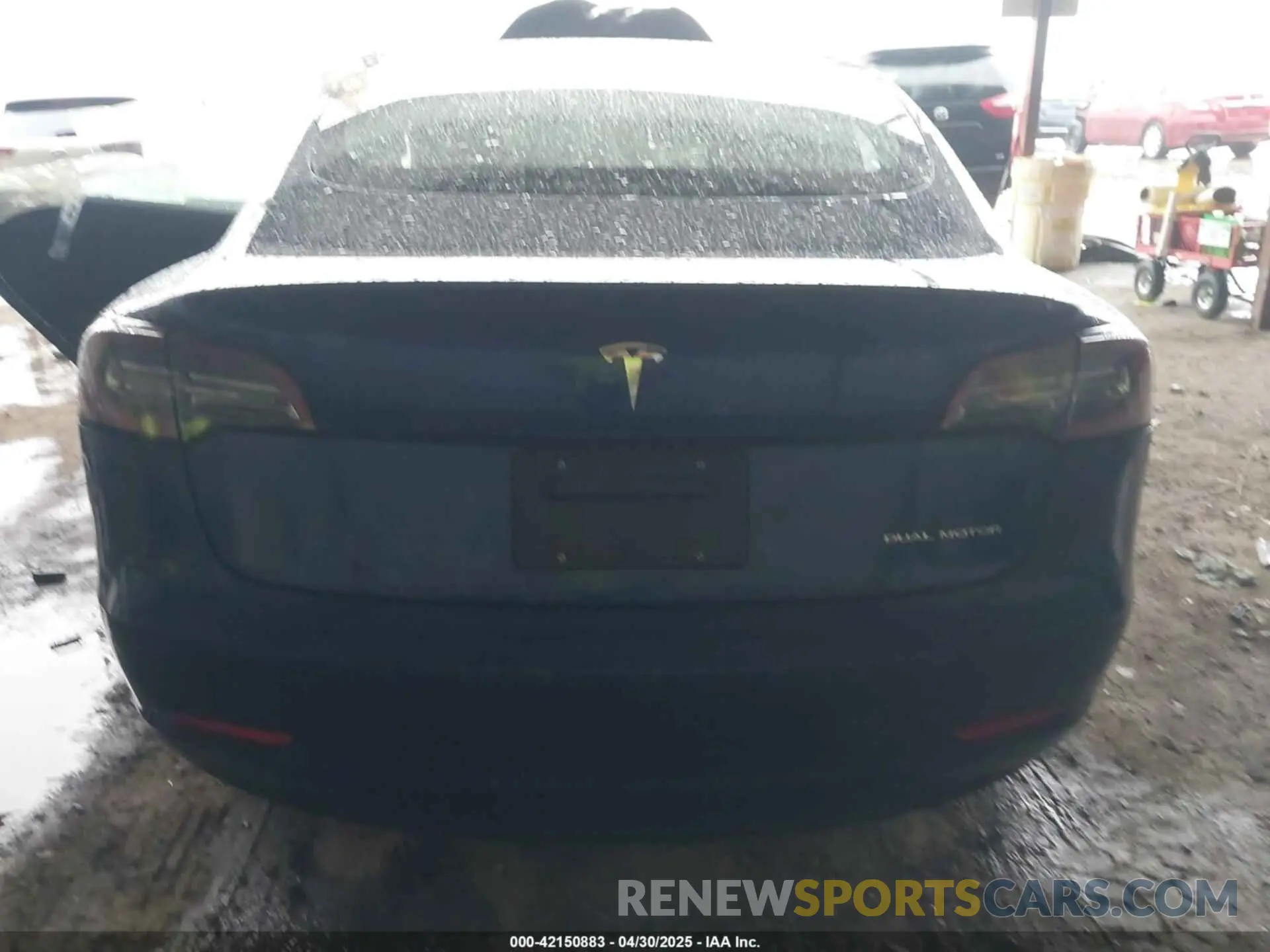 15 Photograph of a damaged car 5YJ3E1EB4KF497637 TESLA MODEL 3 2019