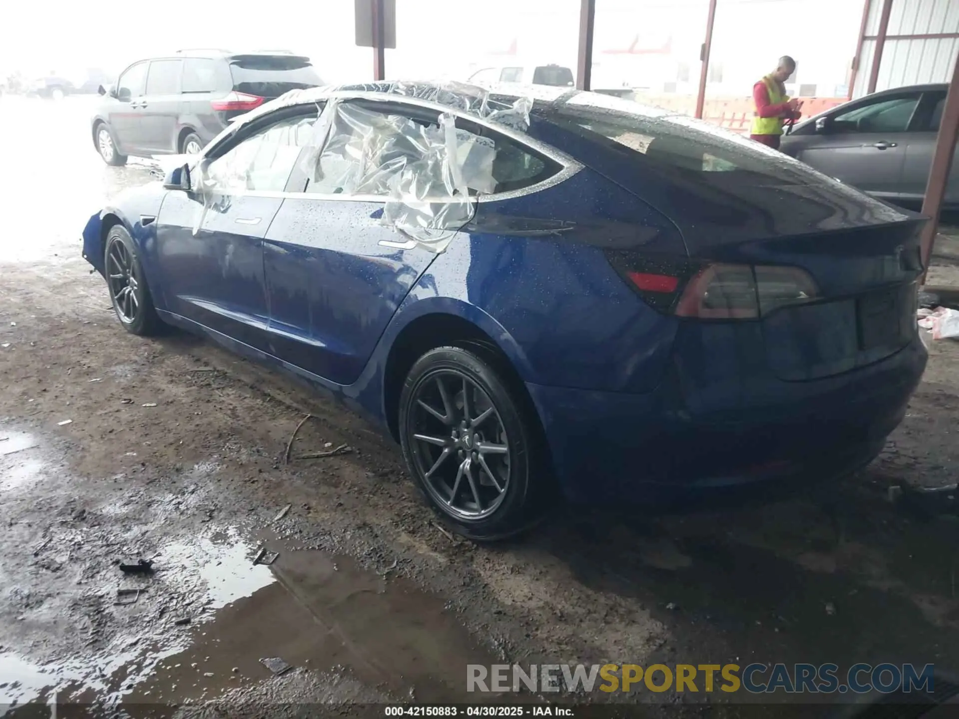 3 Photograph of a damaged car 5YJ3E1EB4KF497637 TESLA MODEL 3 2019