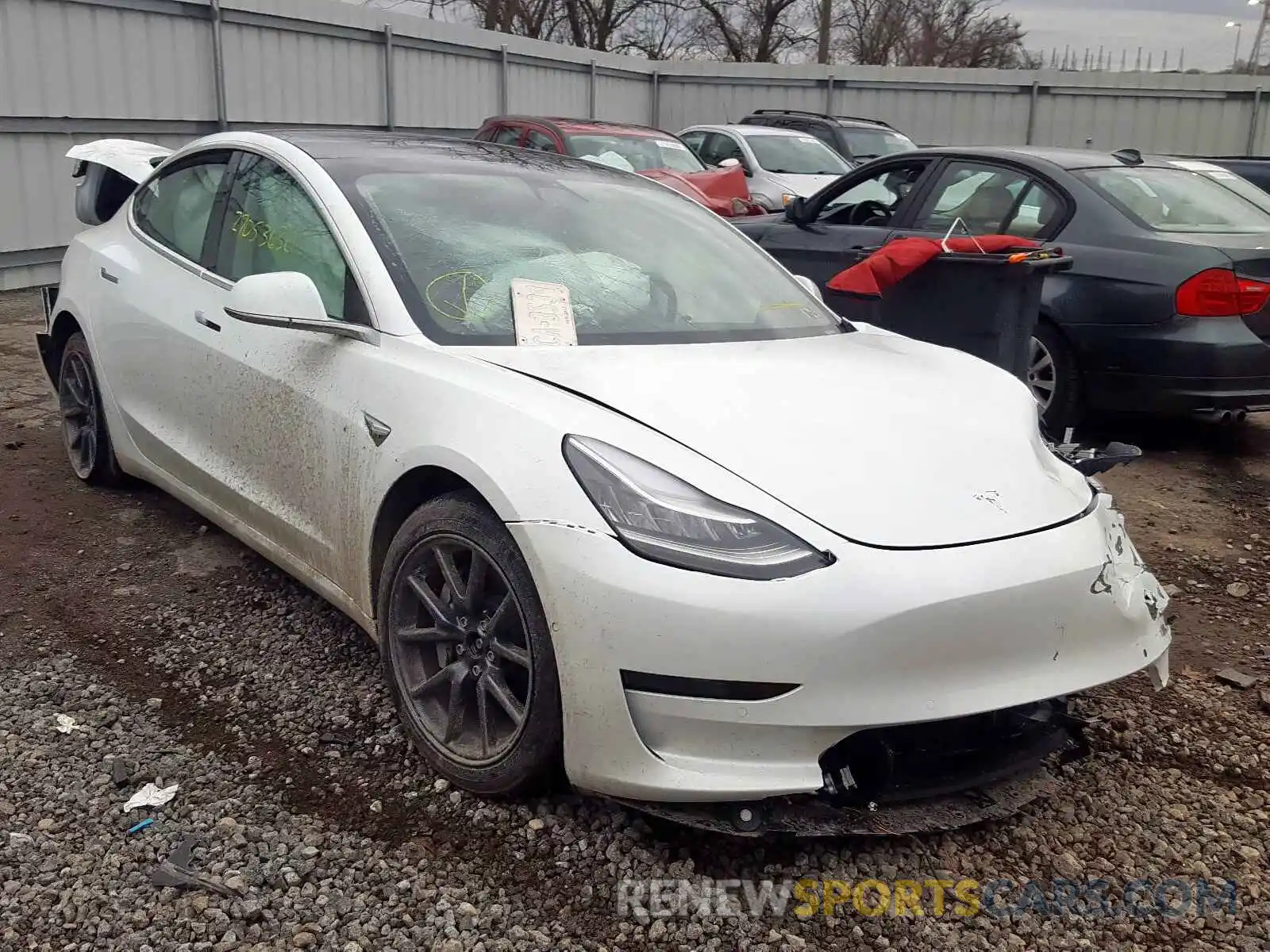 1 Photograph of a damaged car 5YJ3E1EB4KF510614 TESLA MODEL 3 2019