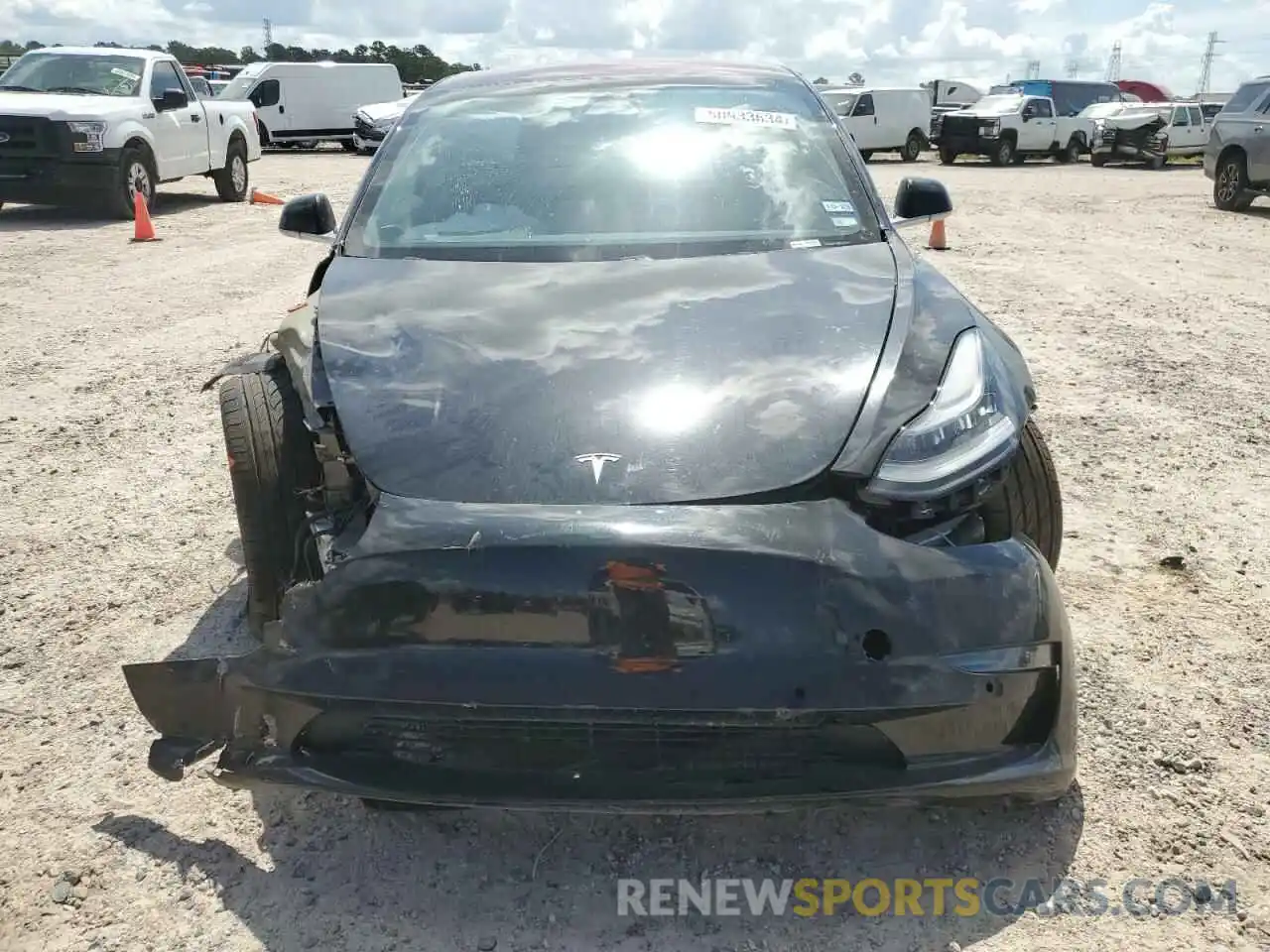 5 Photograph of a damaged car 5YJ3E1EB5KF199078 TESLA MODEL 3 2019