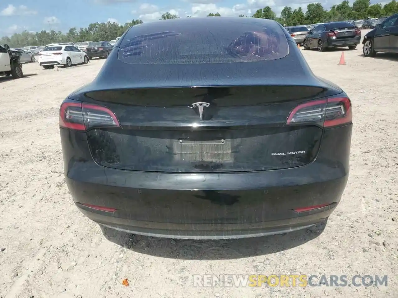 6 Photograph of a damaged car 5YJ3E1EB5KF199078 TESLA MODEL 3 2019