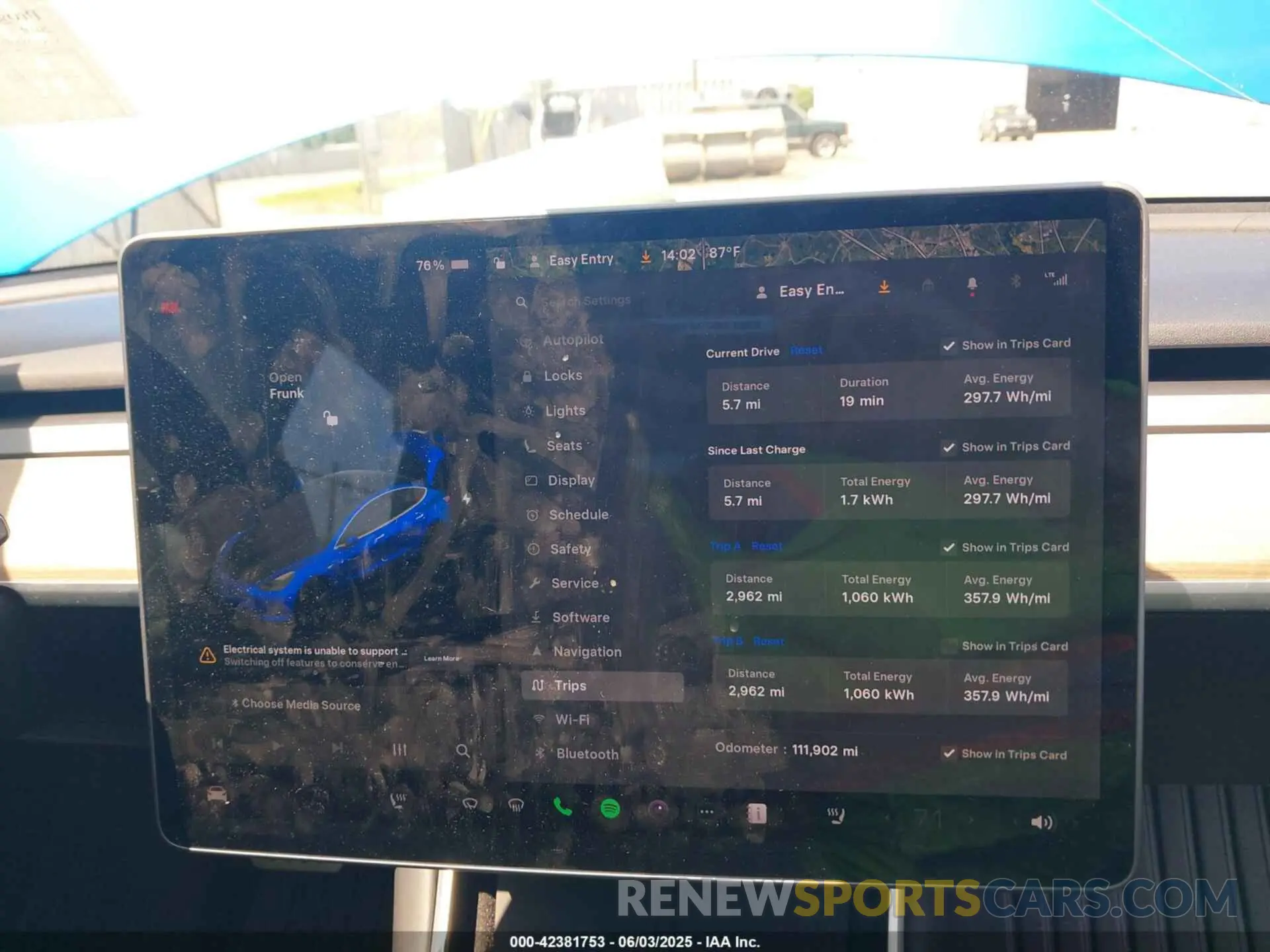 7 Photograph of a damaged car 5YJ3E1EB5KF208748 TESLA MODEL 3 2019
