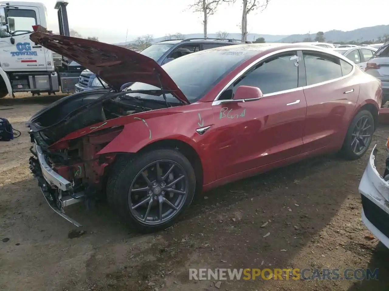 1 Photograph of a damaged car 5YJ3E1EB5KF359282 TESLA MODEL 3 2019