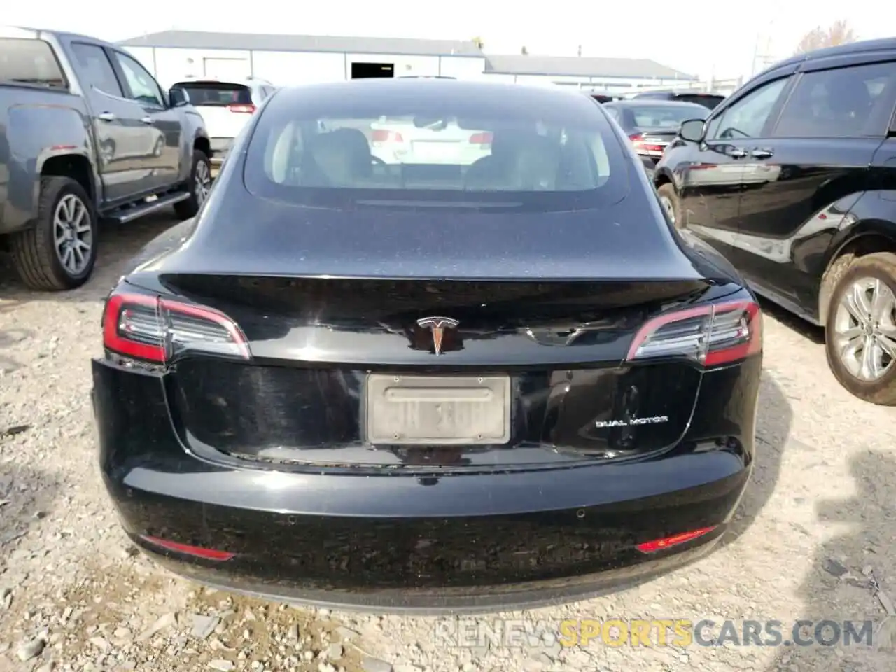 6 Photograph of a damaged car 5YJ3E1EB5KF361307 TESLA MODEL 3 2019