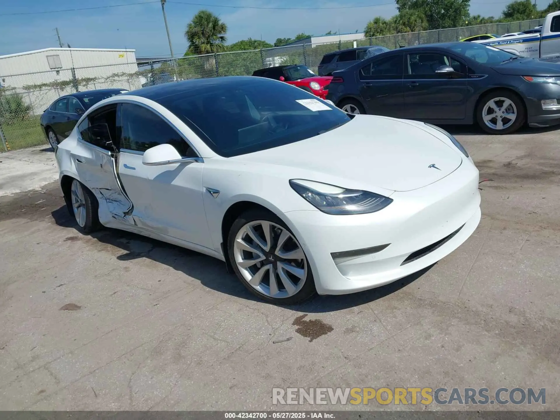 1 Photograph of a damaged car 5YJ3E1EB5KF365132 TESLA MODEL 3 2019