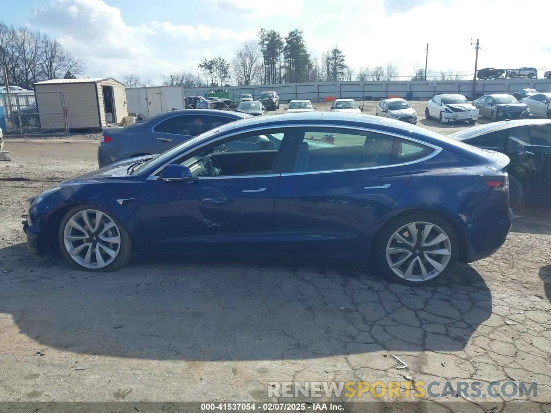13 Photograph of a damaged car 5YJ3E1EB5KF365471 TESLA MODEL 3 2019