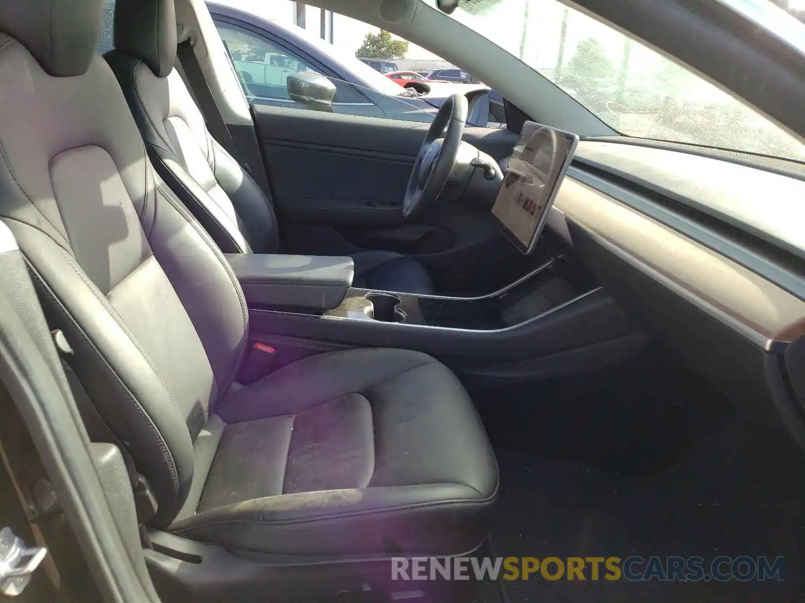 6 Photograph of a damaged car 5YJ3E1EB5KF385199 TESLA MODEL 3 2019