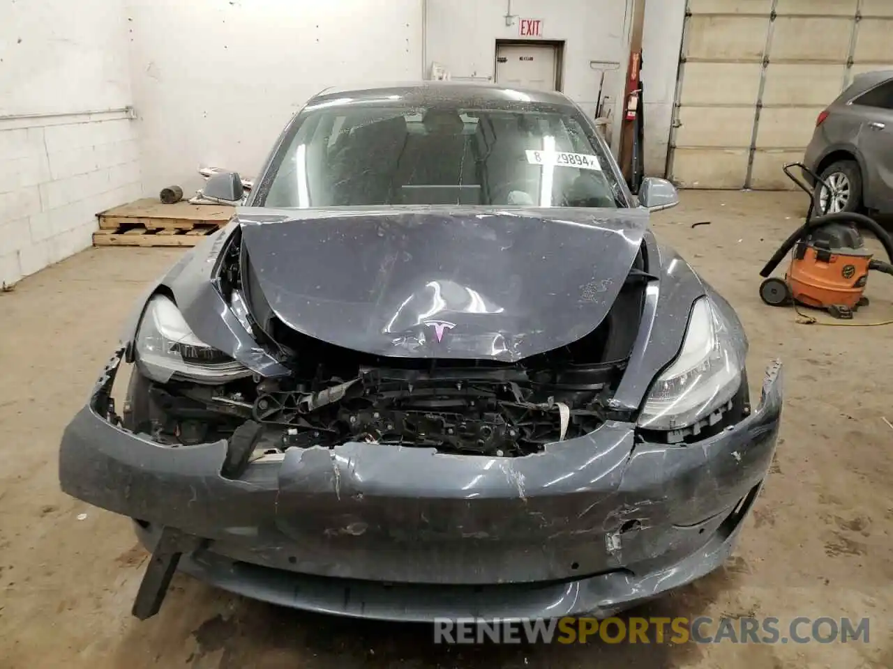 5 Photograph of a damaged car 5YJ3E1EB5KF389107 TESLA MODEL 3 2019