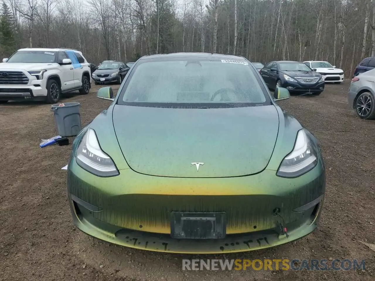 5 Photograph of a damaged car 5YJ3E1EB5KF407329 TESLA MODEL 3 2019
