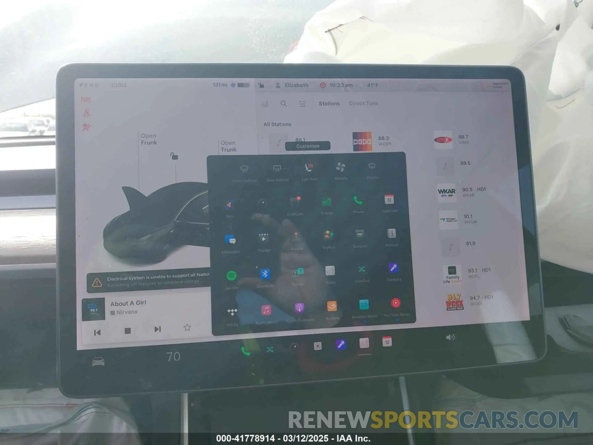 18 Photograph of a damaged car 5YJ3E1EB5KF414748 TESLA MODEL 3 2019