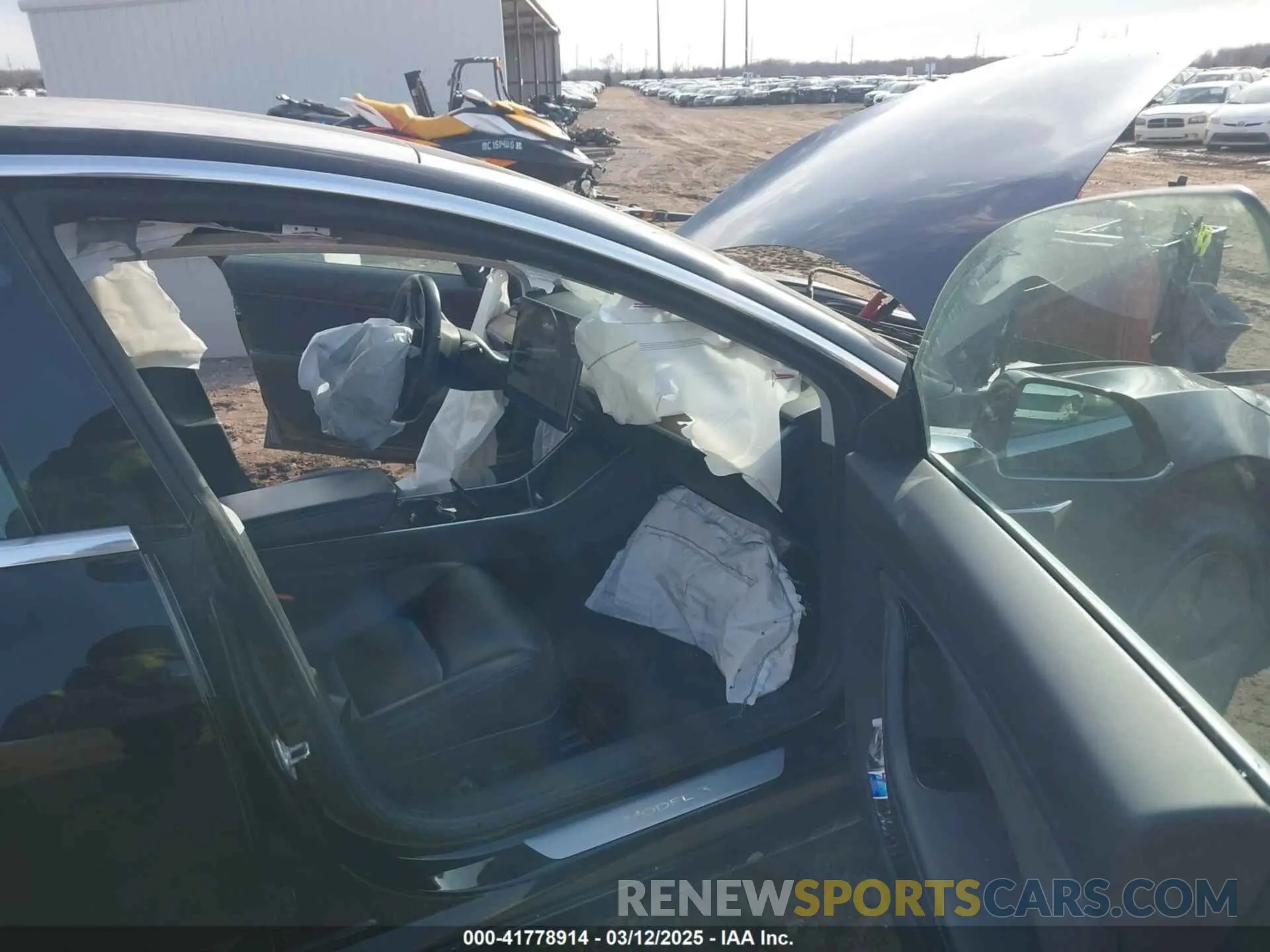 5 Photograph of a damaged car 5YJ3E1EB5KF414748 TESLA MODEL 3 2019