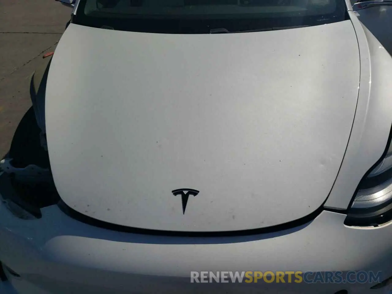 11 Photograph of a damaged car 5YJ3E1EB5KF421554 TESLA MODEL 3 2019