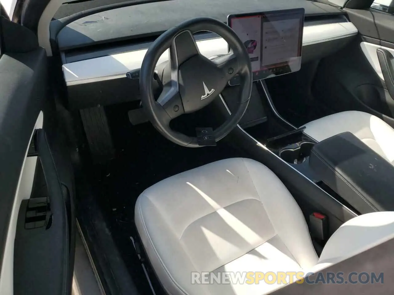 8 Photograph of a damaged car 5YJ3E1EB5KF421554 TESLA MODEL 3 2019