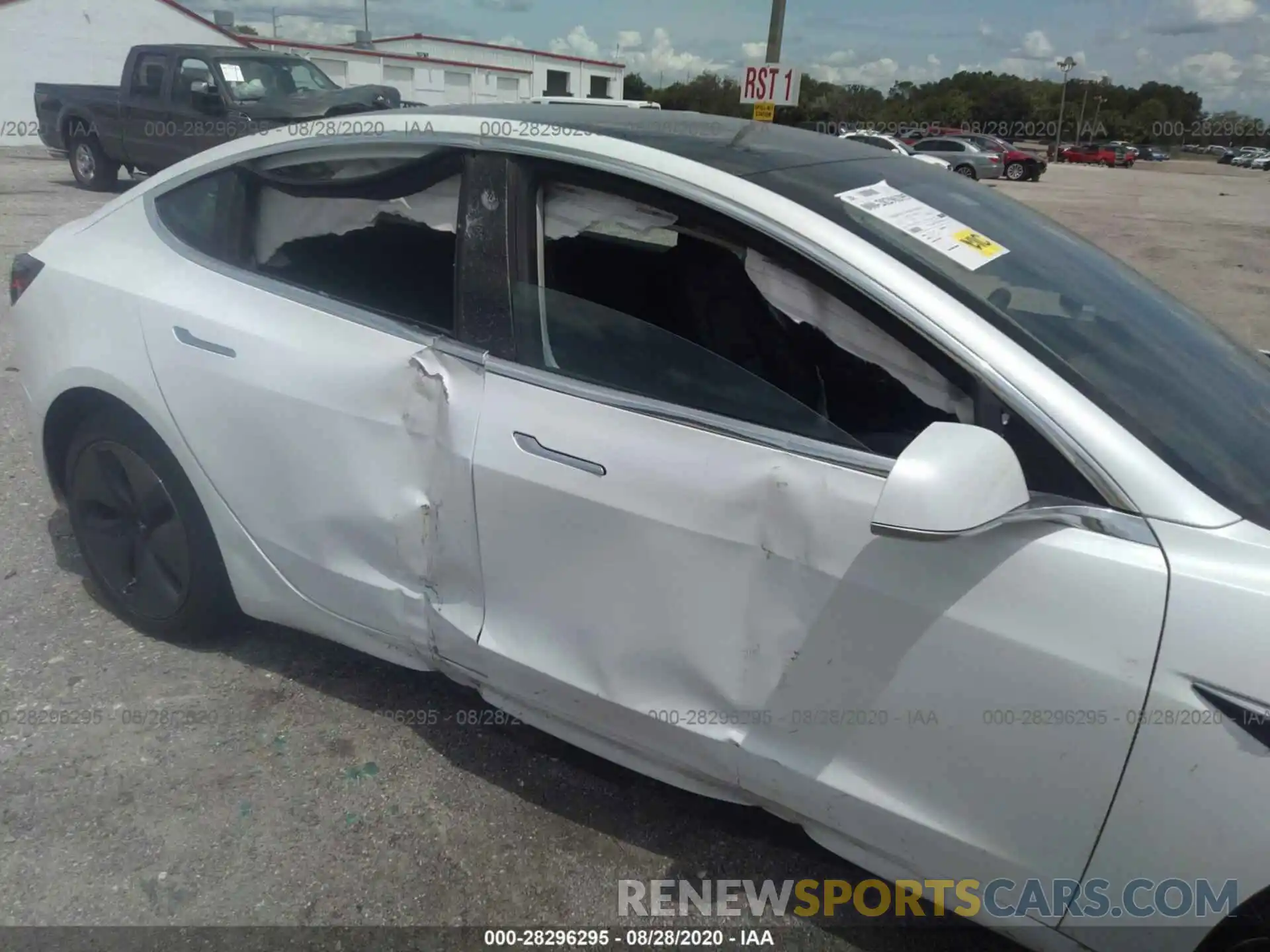 6 Photograph of a damaged car 5YJ3E1EB5KF433509 TESLA MODEL 3 2019