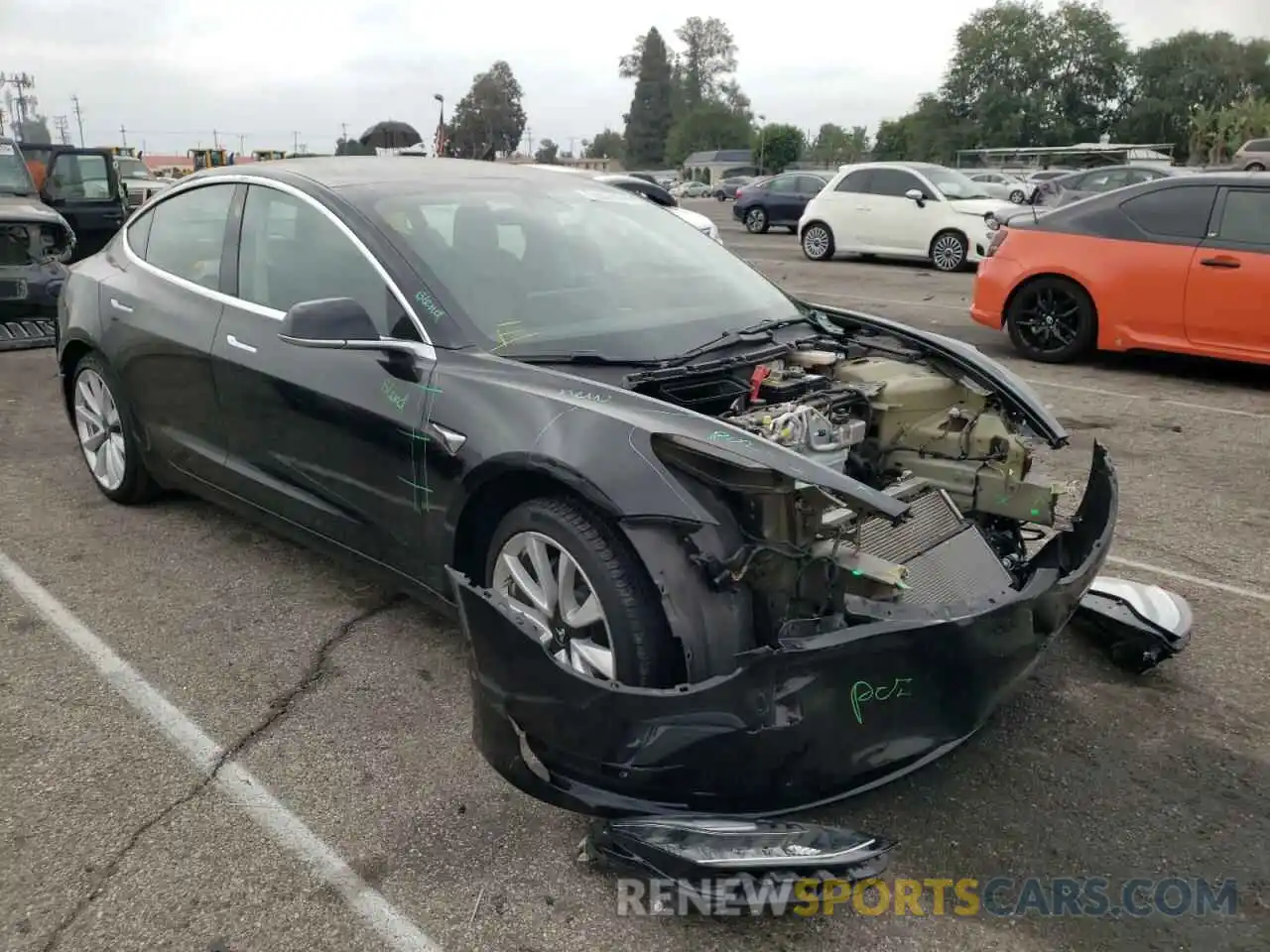 1 Photograph of a damaged car 5YJ3E1EB5KF433574 TESLA MODEL 3 2019