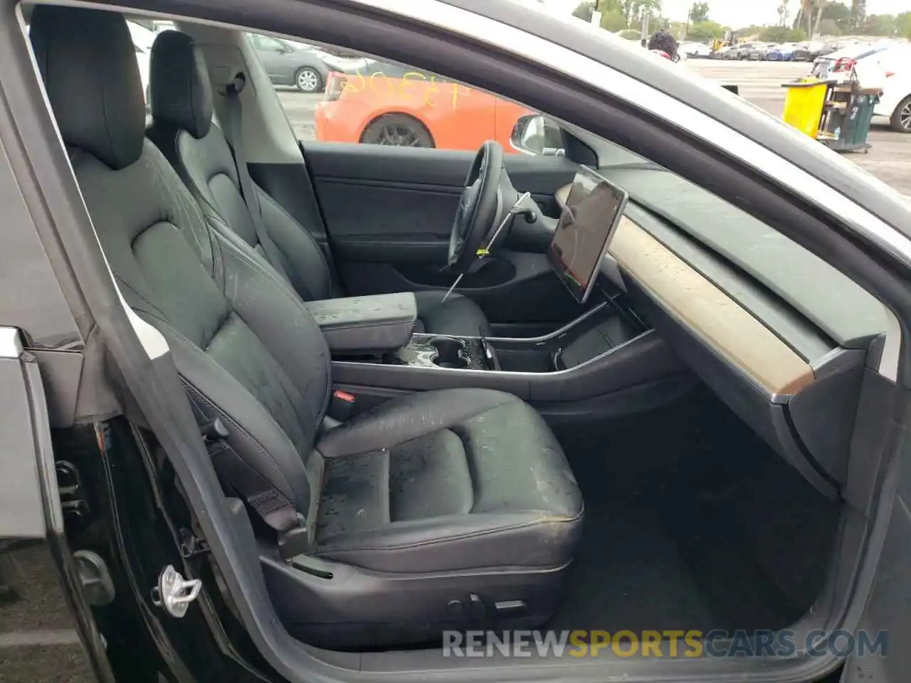 5 Photograph of a damaged car 5YJ3E1EB5KF433574 TESLA MODEL 3 2019