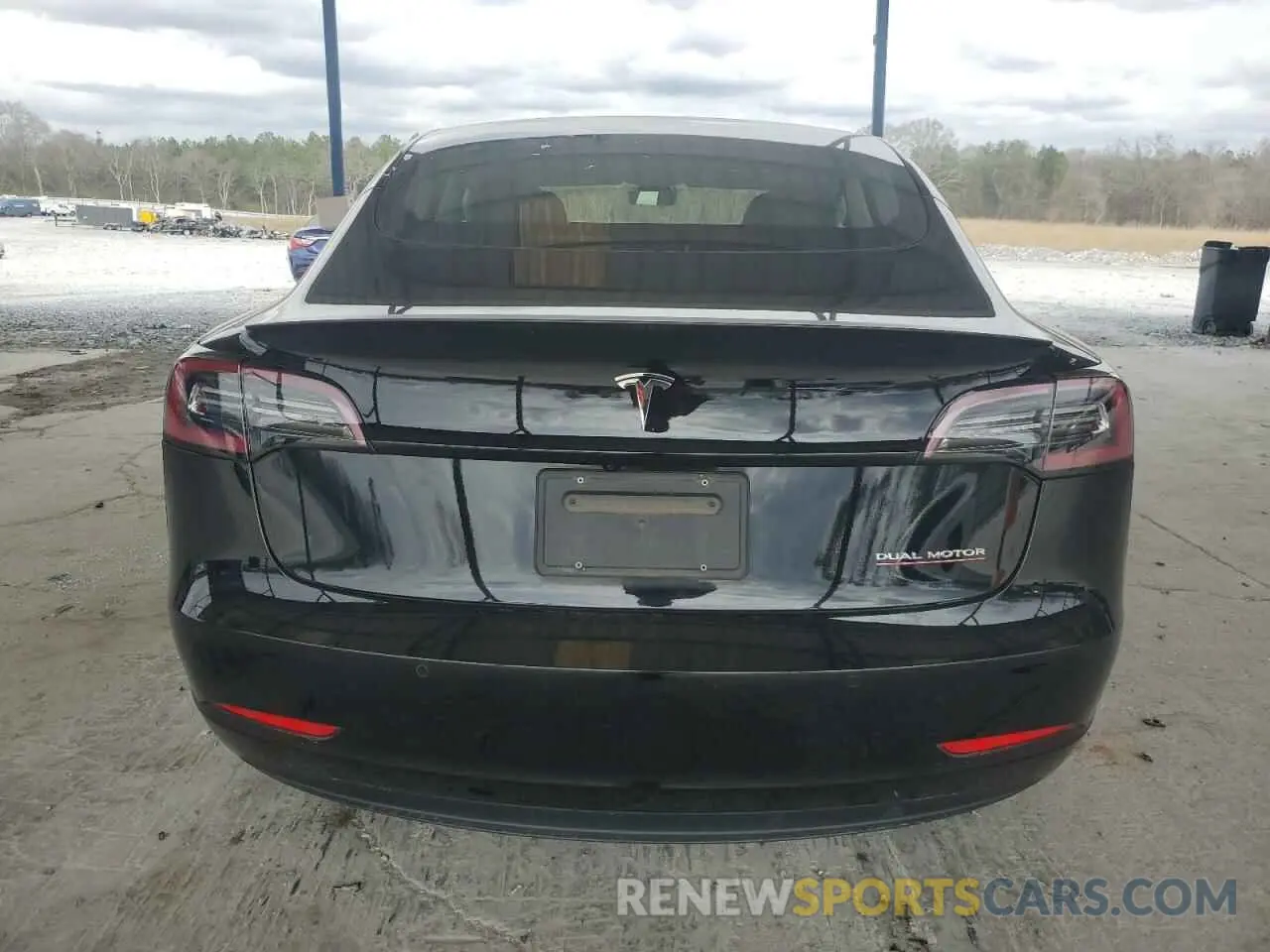6 Photograph of a damaged car 5YJ3E1EB5KF434594 TESLA MODEL 3 2019