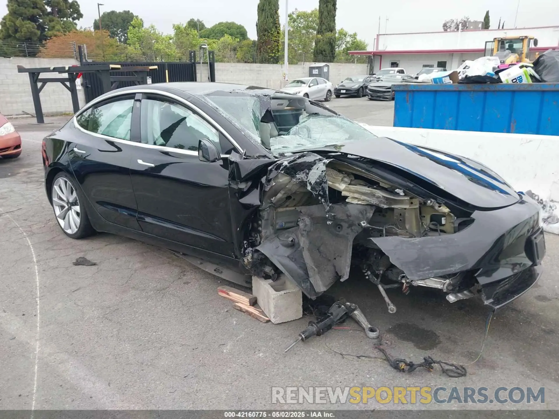 1 Photograph of a damaged car 5YJ3E1EB5KF434613 TESLA MODEL 3 2019