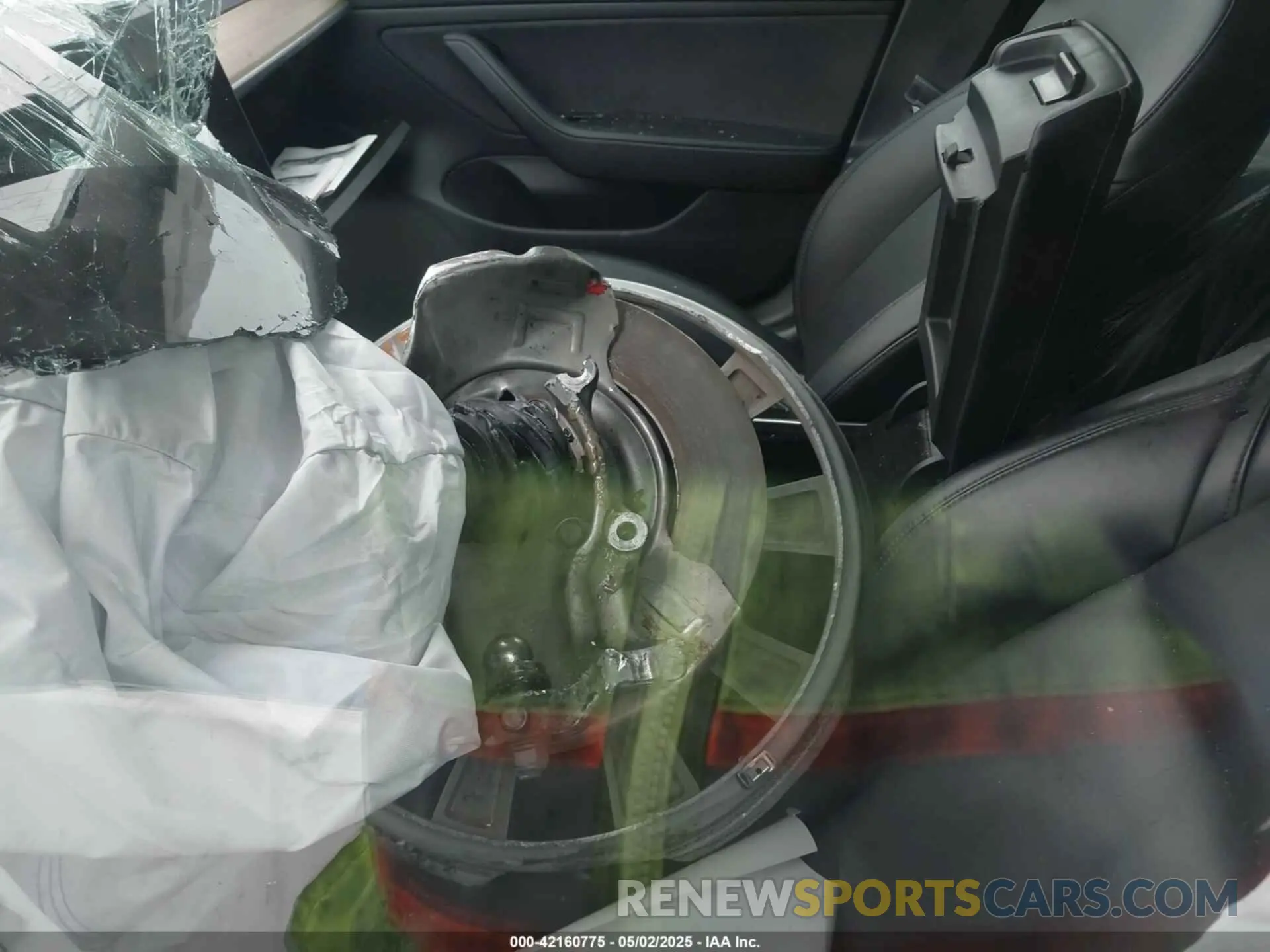 18 Photograph of a damaged car 5YJ3E1EB5KF434613 TESLA MODEL 3 2019