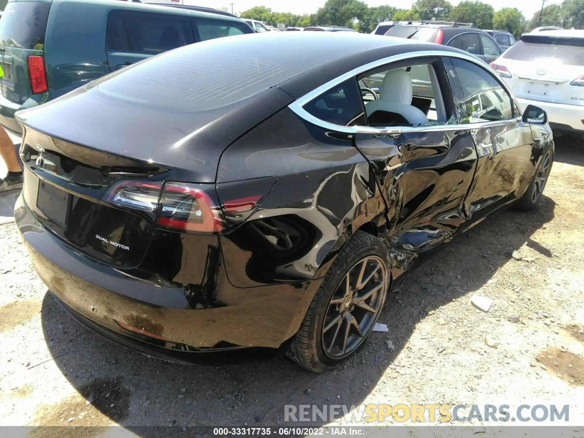 4 Photograph of a damaged car 5YJ3E1EB5KF454411 TESLA MODEL 3 2019