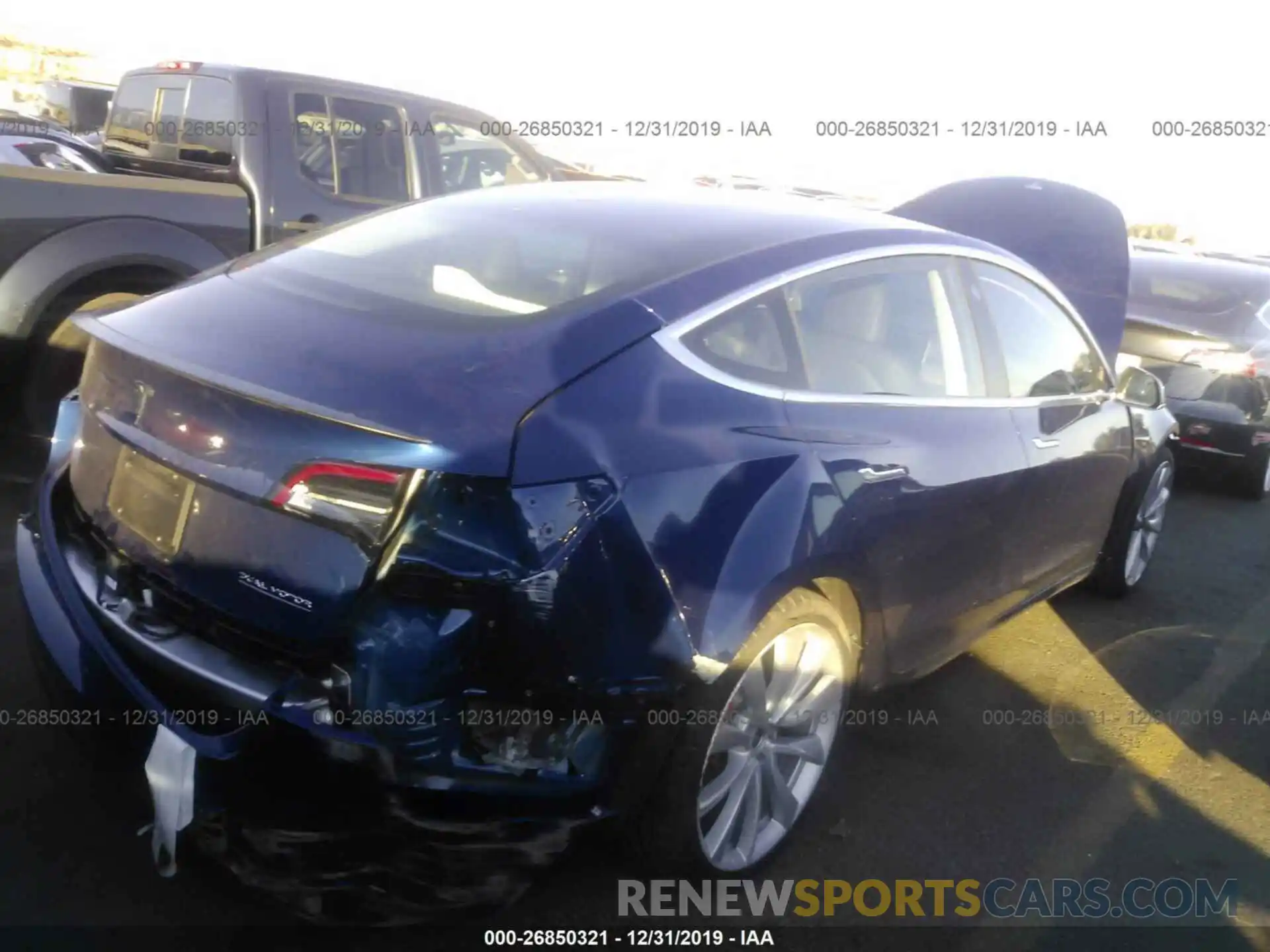 4 Photograph of a damaged car 5YJ3E1EB5KF464517 TESLA MODEL 3 2019