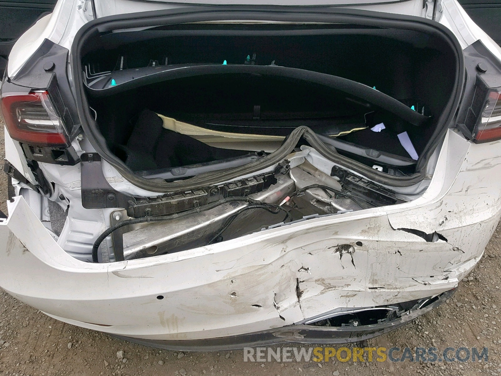 7 Photograph of a damaged car 5YJ3E1EB5KF469765 TESLA MODEL 3 2019