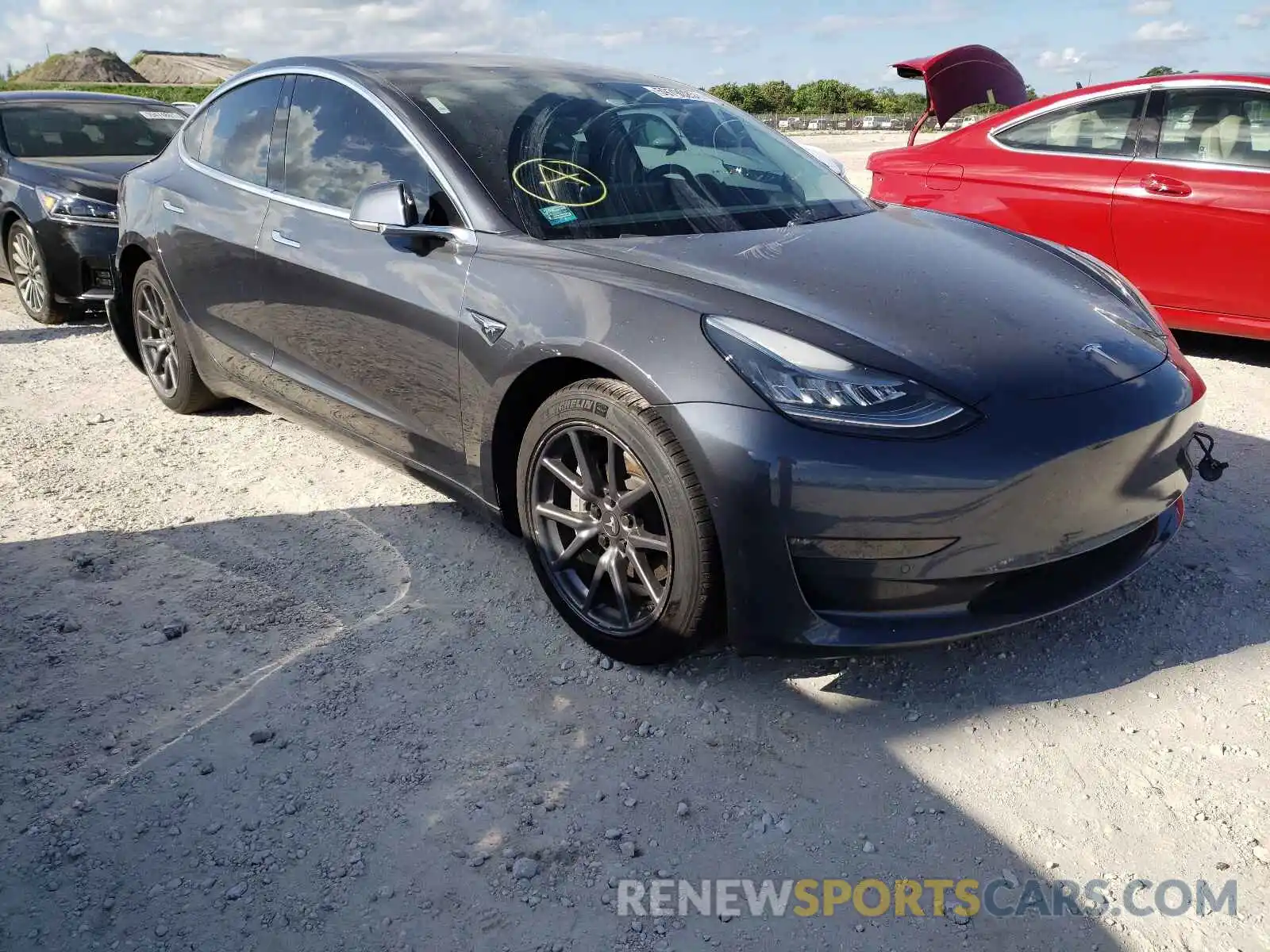 1 Photograph of a damaged car 5YJ3E1EB5KF510346 TESLA MODEL 3 2019