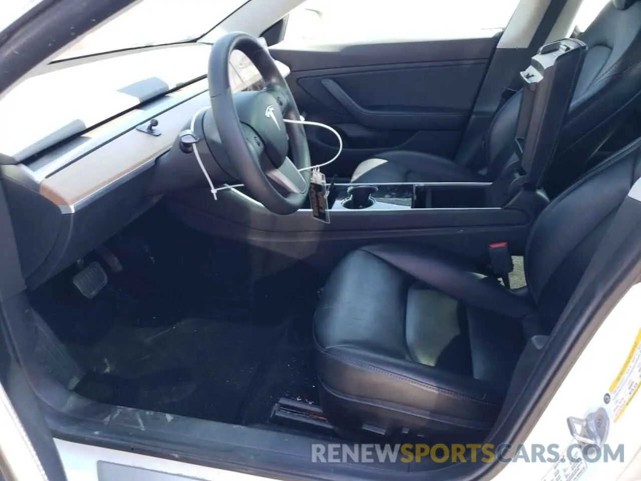 7 Photograph of a damaged car 5YJ3E1EB5KF511769 TESLA MODEL 3 2019