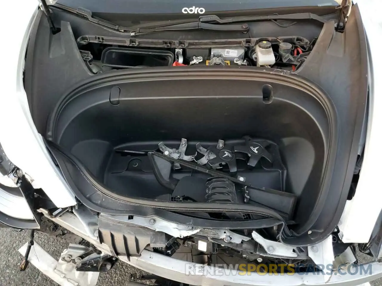 11 Photograph of a damaged car 5YJ3E1EB5KF514476 TESLA MODEL 3 2019
