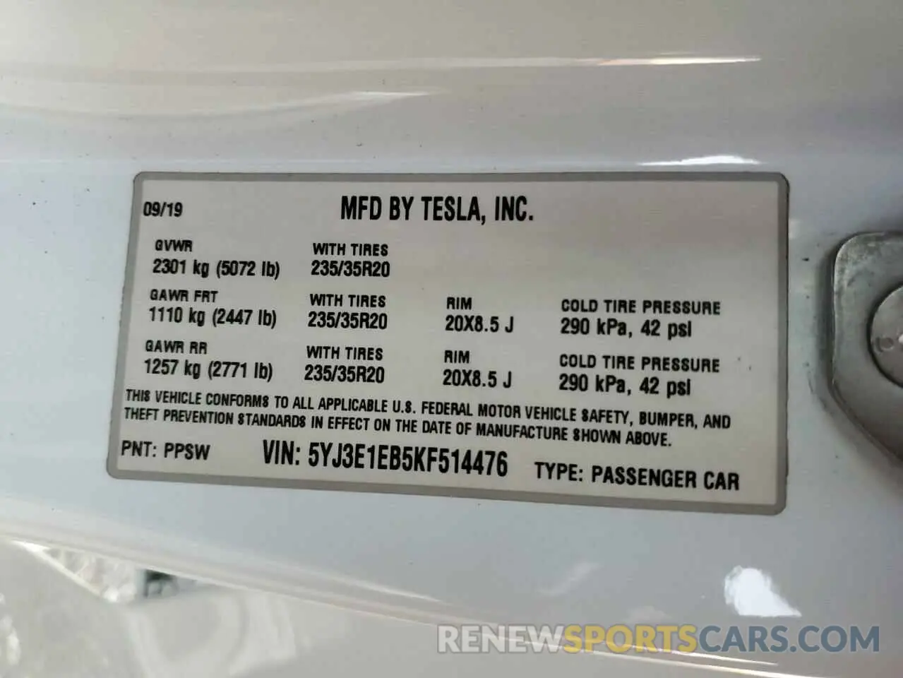 12 Photograph of a damaged car 5YJ3E1EB5KF514476 TESLA MODEL 3 2019