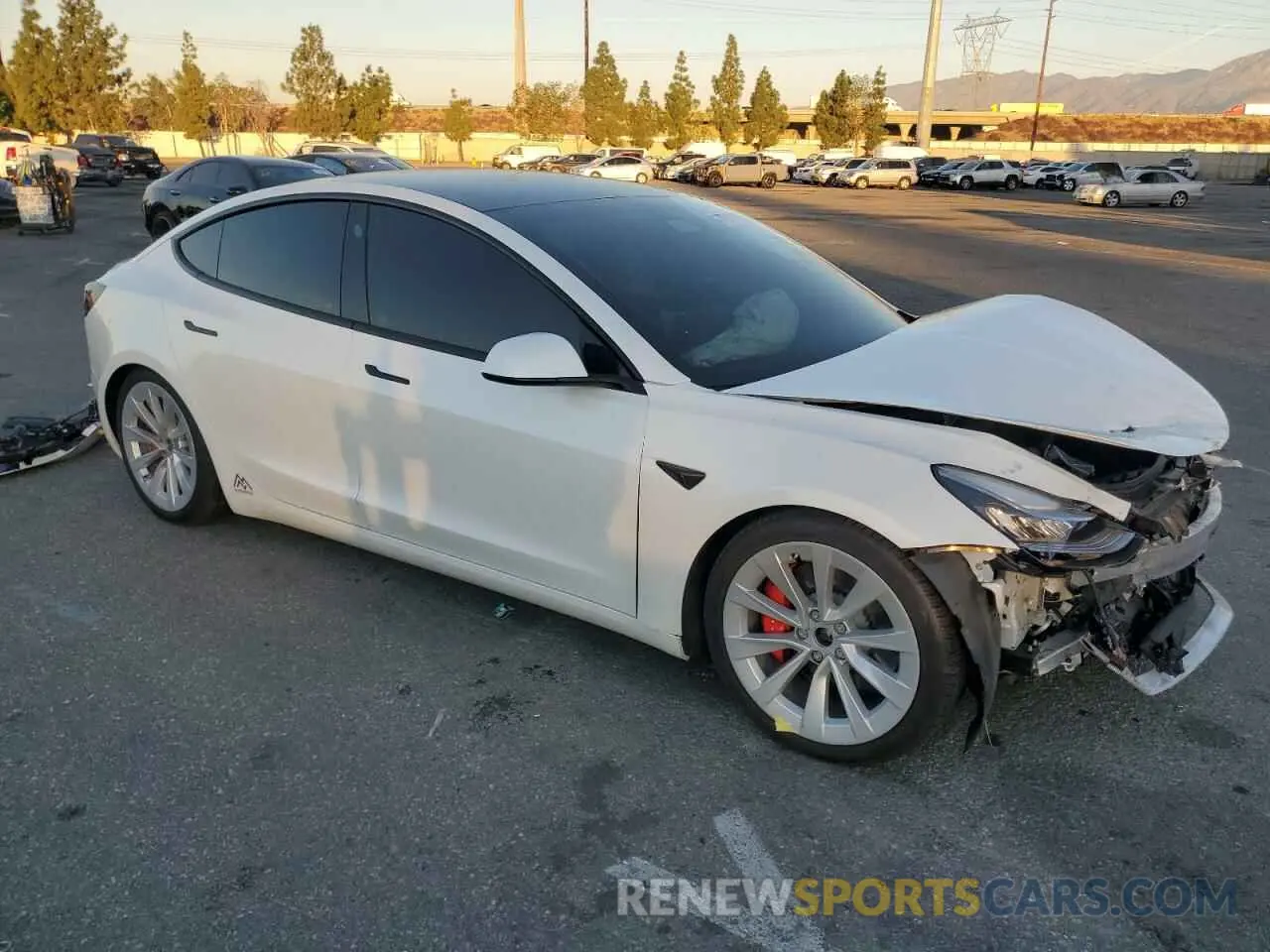 4 Photograph of a damaged car 5YJ3E1EB5KF514476 TESLA MODEL 3 2019
