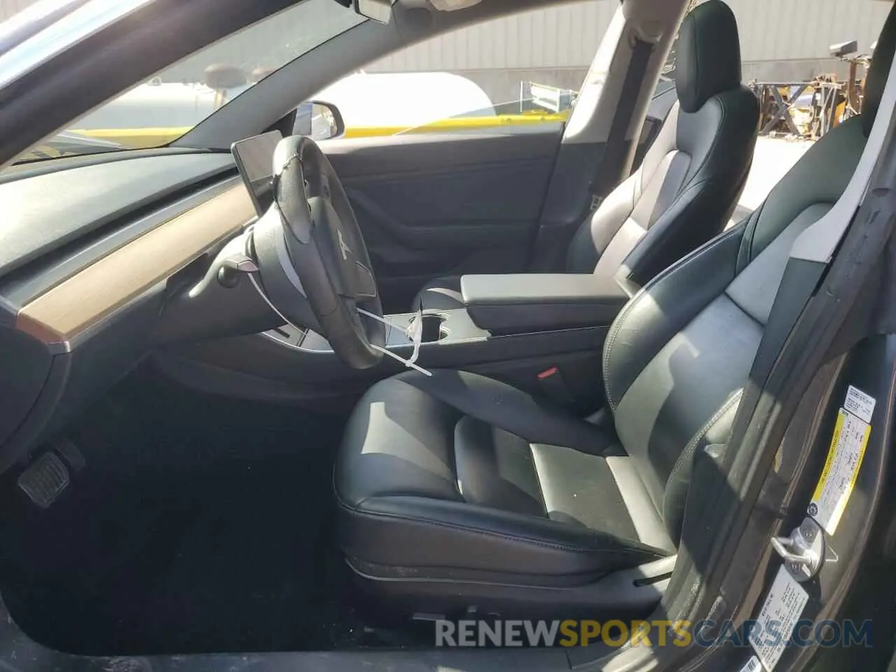 7 Photograph of a damaged car 5YJ3E1EB5KF520780 TESLA MODEL 3 2019