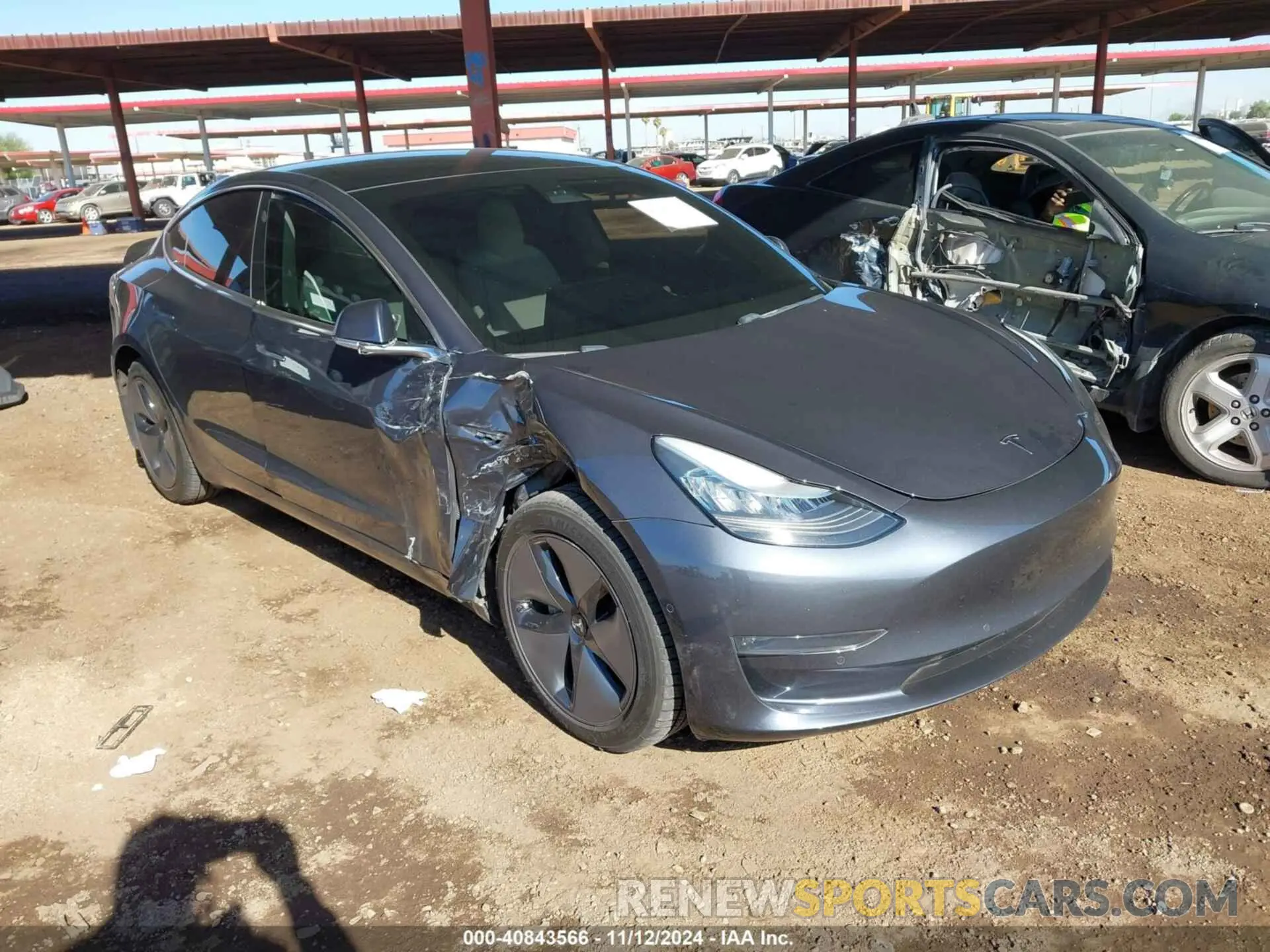 1 Photograph of a damaged car 5YJ3E1EB6KF192379 TESLA MODEL 3 2019