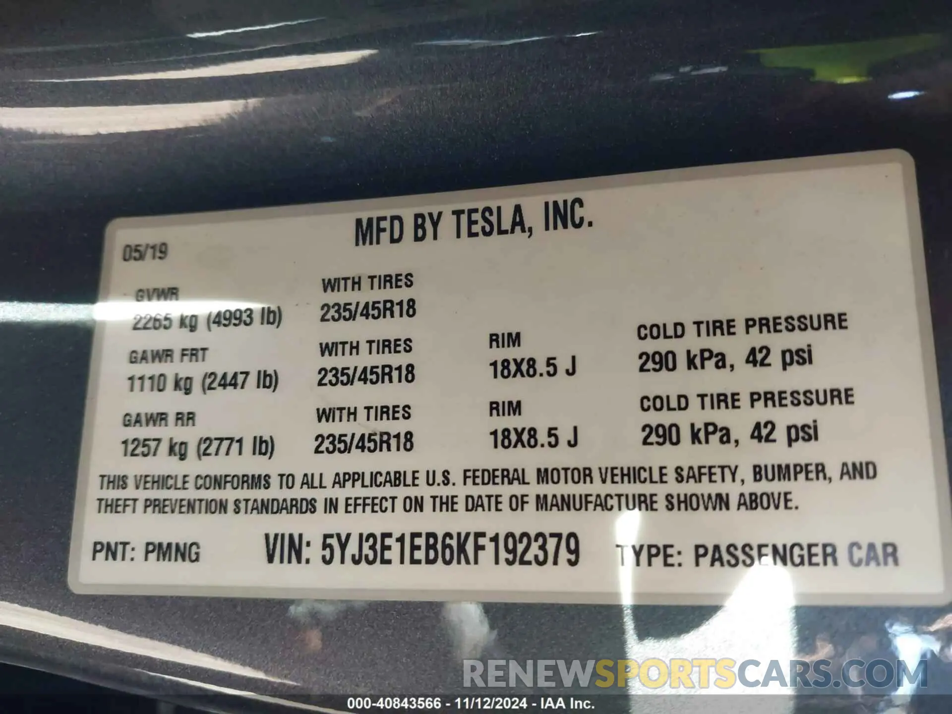 9 Photograph of a damaged car 5YJ3E1EB6KF192379 TESLA MODEL 3 2019