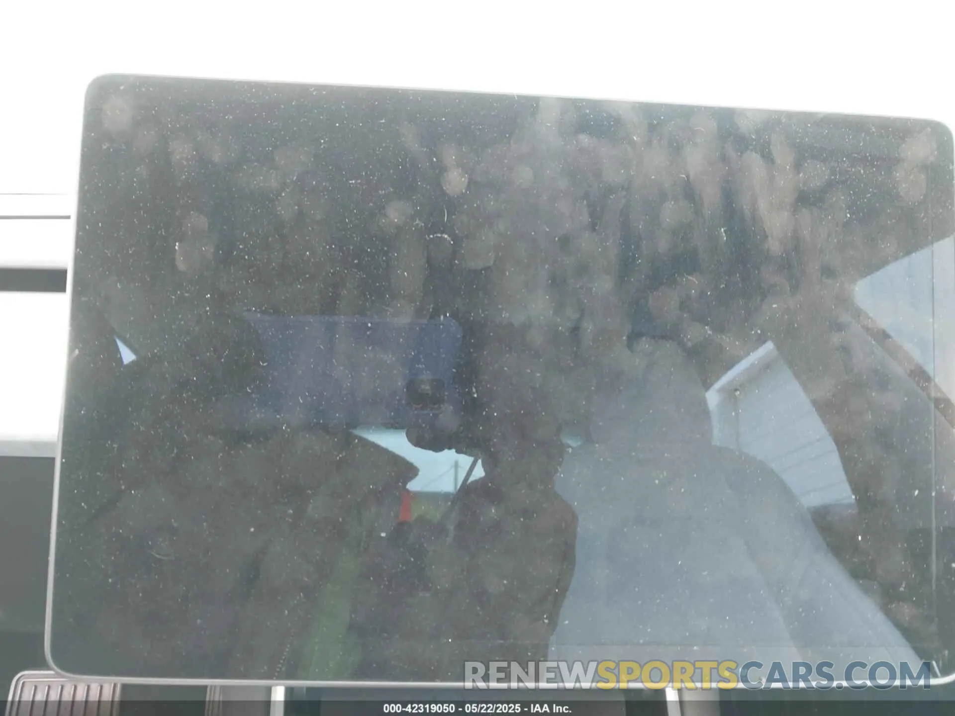15 Photograph of a damaged car 5YJ3E1EB6KF195475 TESLA MODEL 3 2019