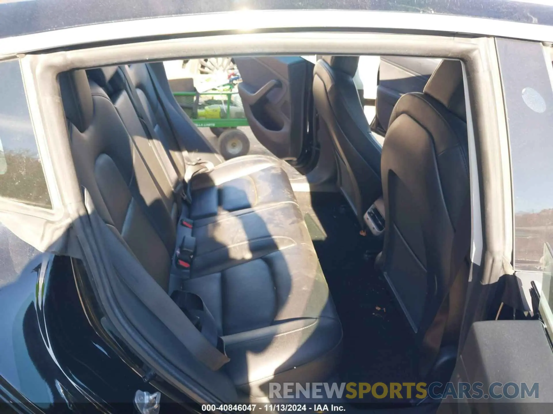 8 Photograph of a damaged car 5YJ3E1EB6KF209312 TESLA MODEL 3 2019