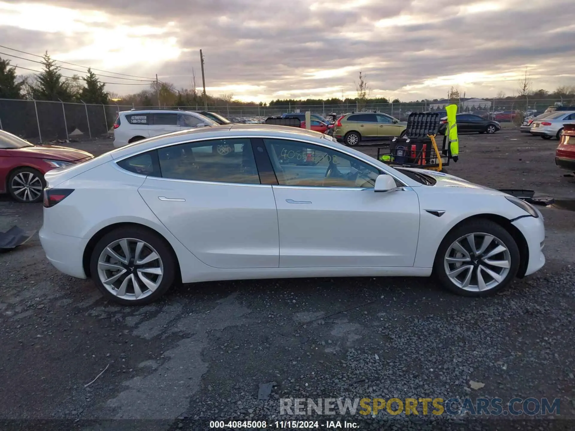 13 Photograph of a damaged car 5YJ3E1EB6KF211660 TESLA MODEL 3 2019