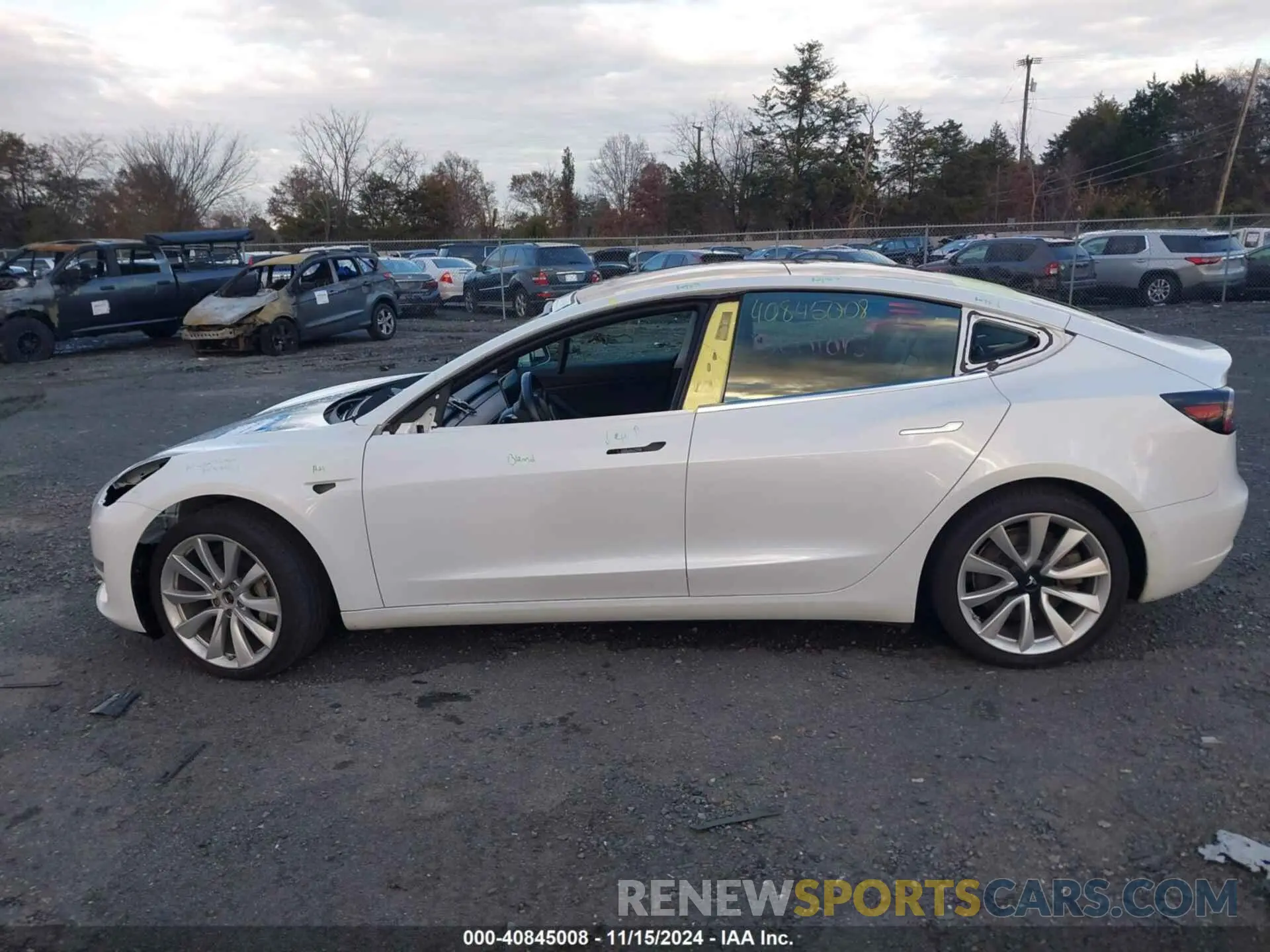 14 Photograph of a damaged car 5YJ3E1EB6KF211660 TESLA MODEL 3 2019